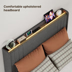 Lit simple rembourré Bealife BF28 120x200 cm, cadre de lit en métal avec éclairage LED, étagère de tête de lit et station de recharge intégrée